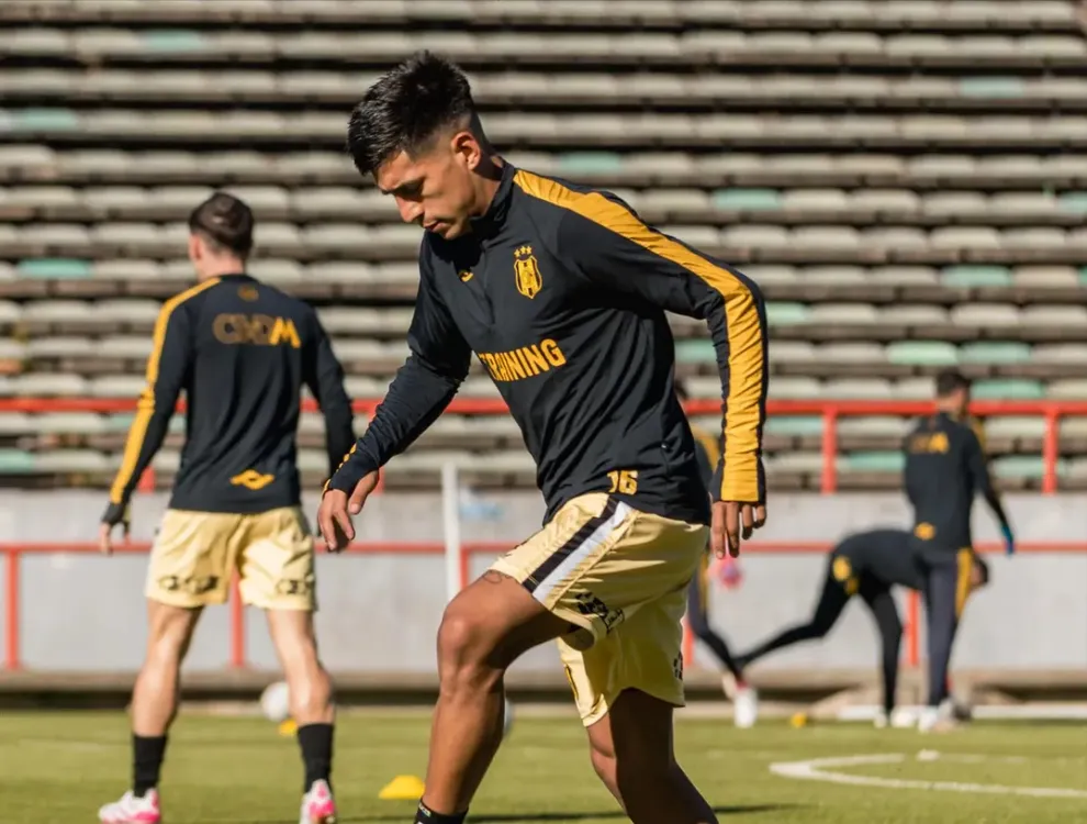 Deportivo Madryn visita a Arsenal con la mira puesta en ganar y seguir firme en zona de Reducido