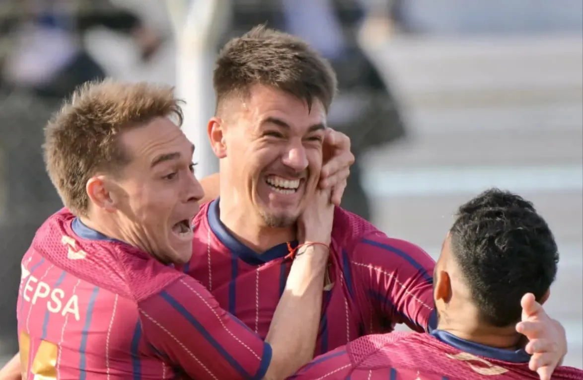 Guillermo Brown venció 2-1 a Villa Mitre