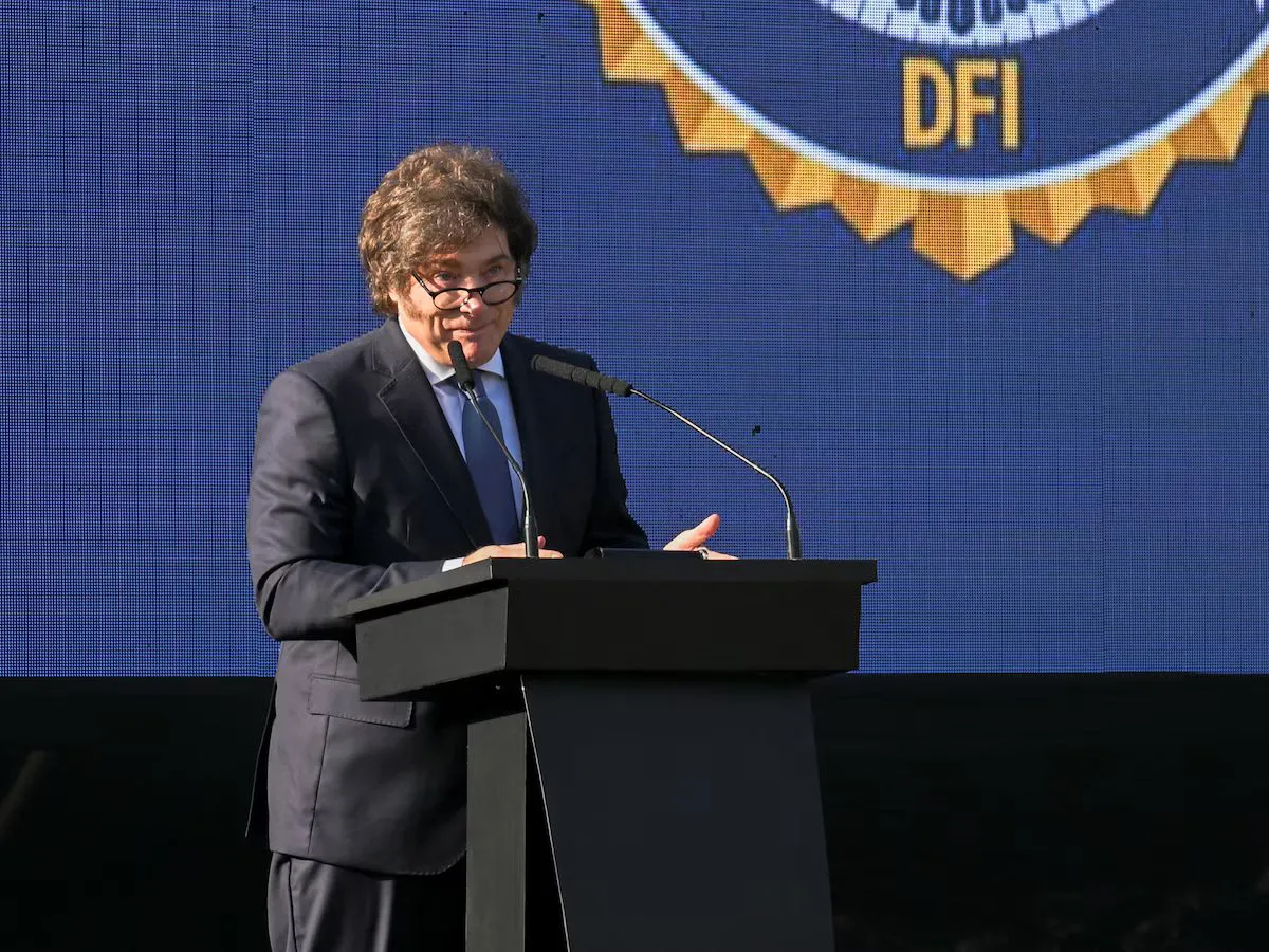Milei en la presentación del DFI