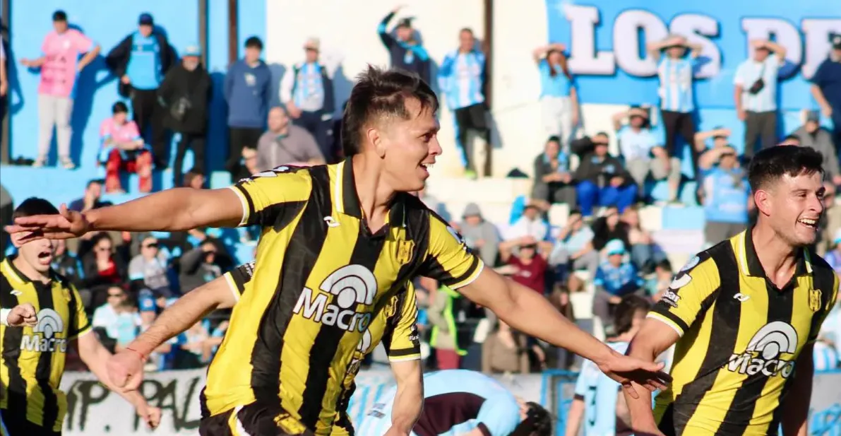 Deportivo Madryn venció 3-2 a Racing de Córdoba
