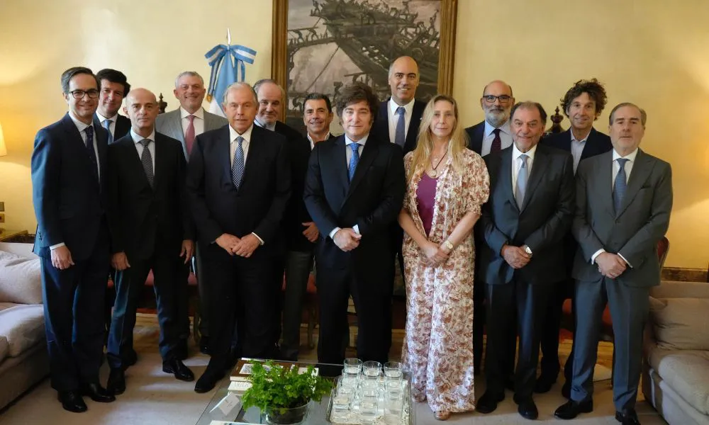 Milei junto a empresarios en Madrid