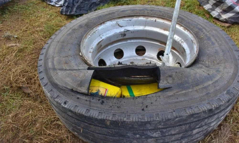 Descubren cientos de kilos de cocaína