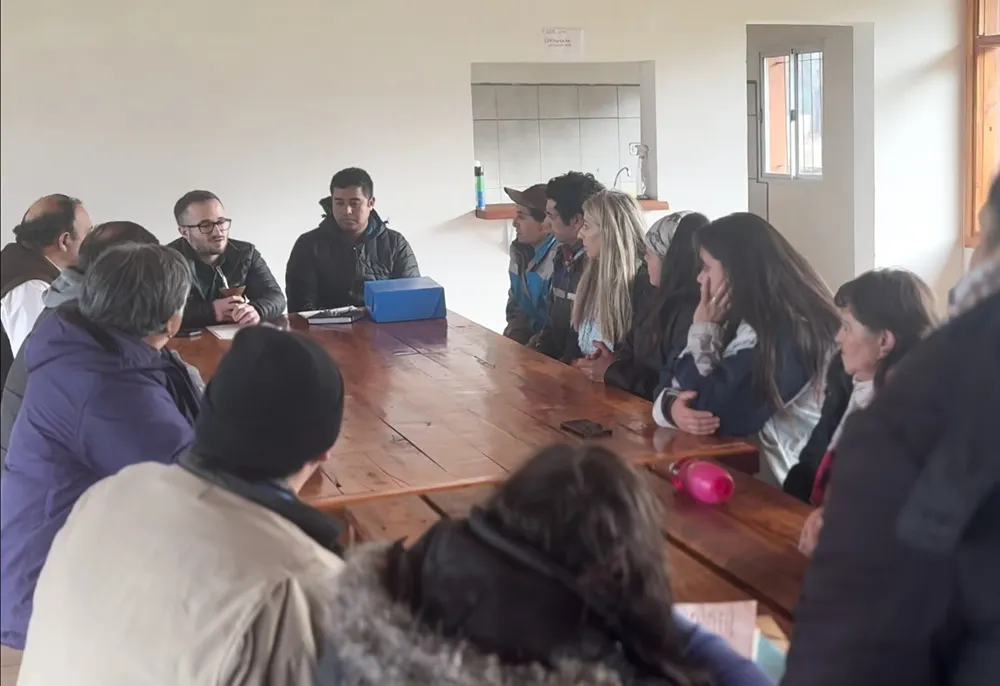 El Gobierno del Chubut afianza el diálogo con comunidades originarias mediante presencia territorial