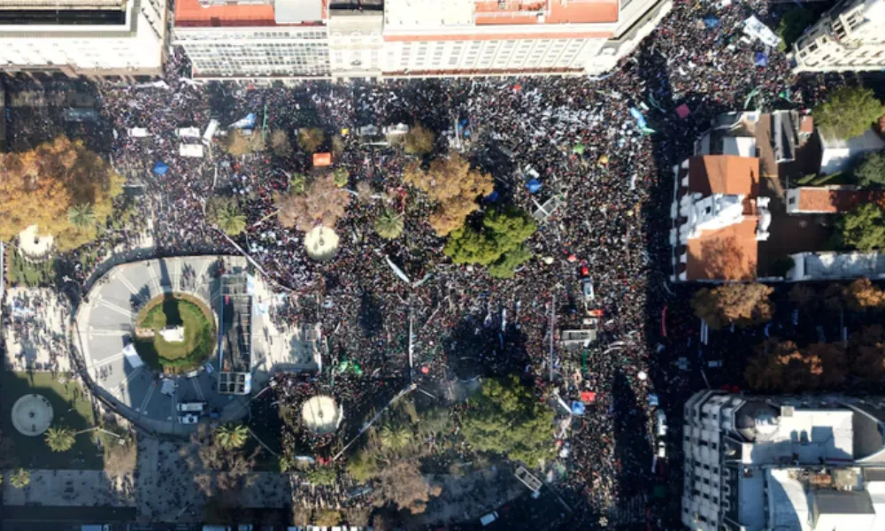 Movilización en Plaza de Mayo