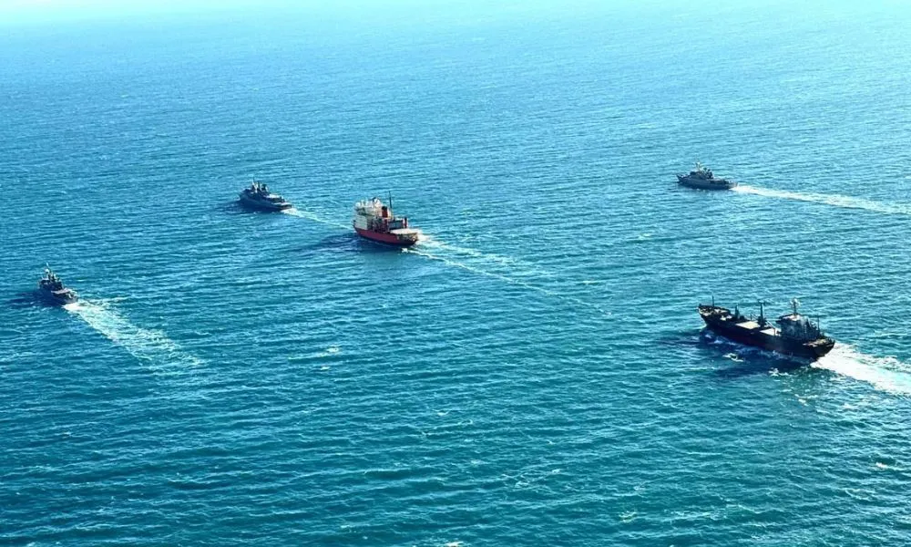 ARA IRIZAR EN EL MAR