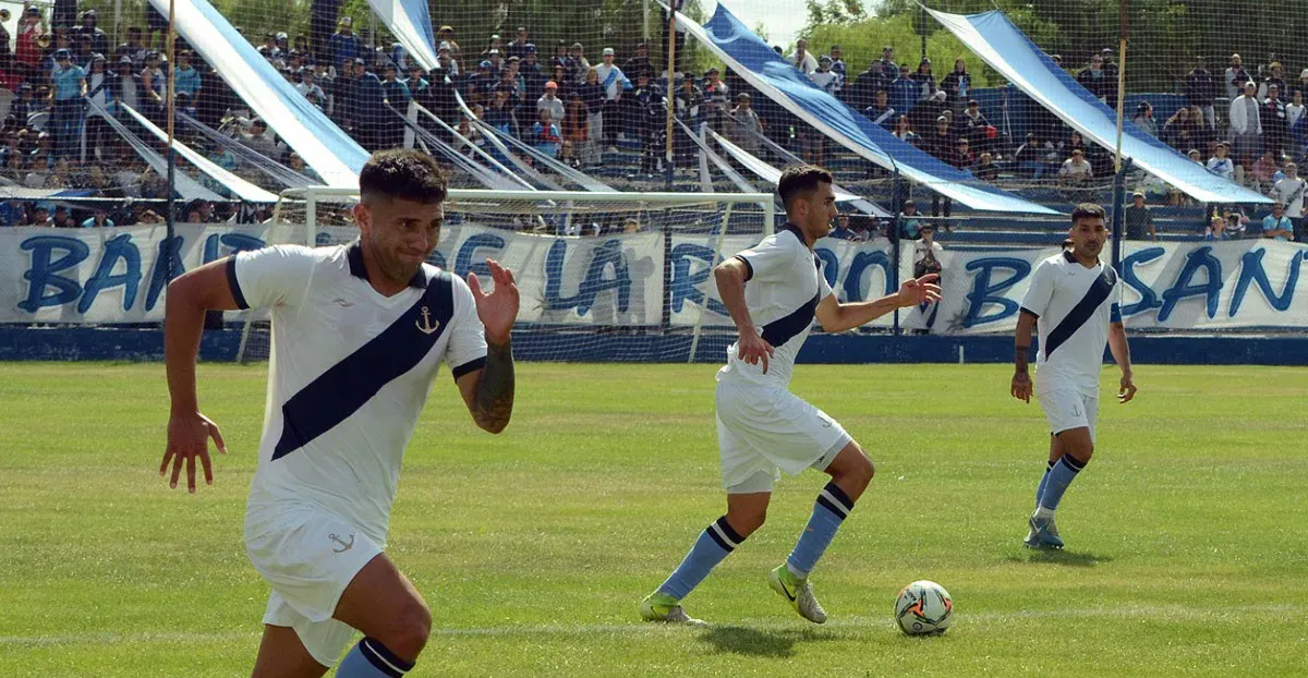 Este domingo desde las 11, Guillermo Brown y Germinal se enfrentan en el estadio Raúl Conti
